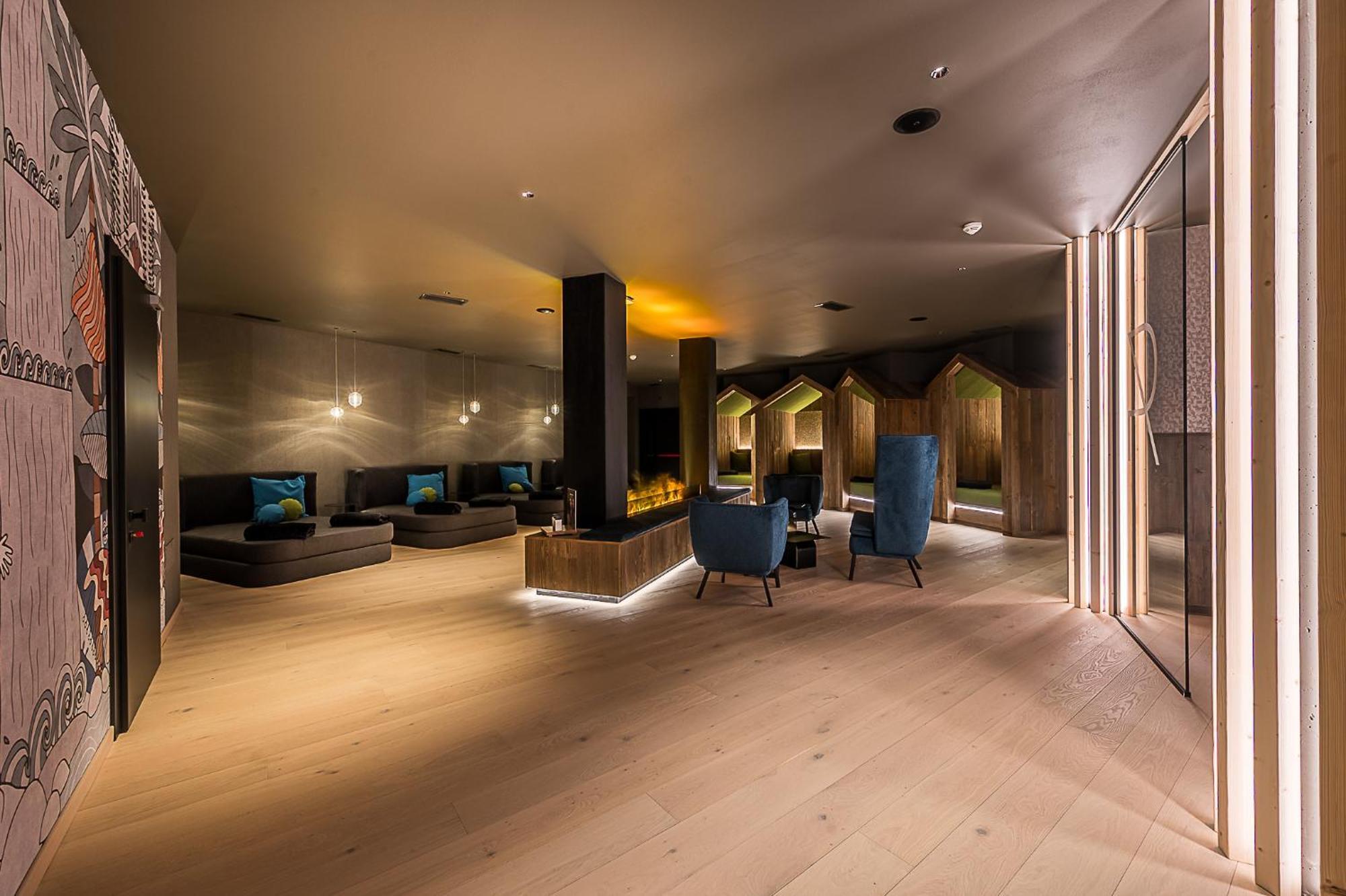Hotel Ravelli Luxury Spa Mezzana  Exterior photo