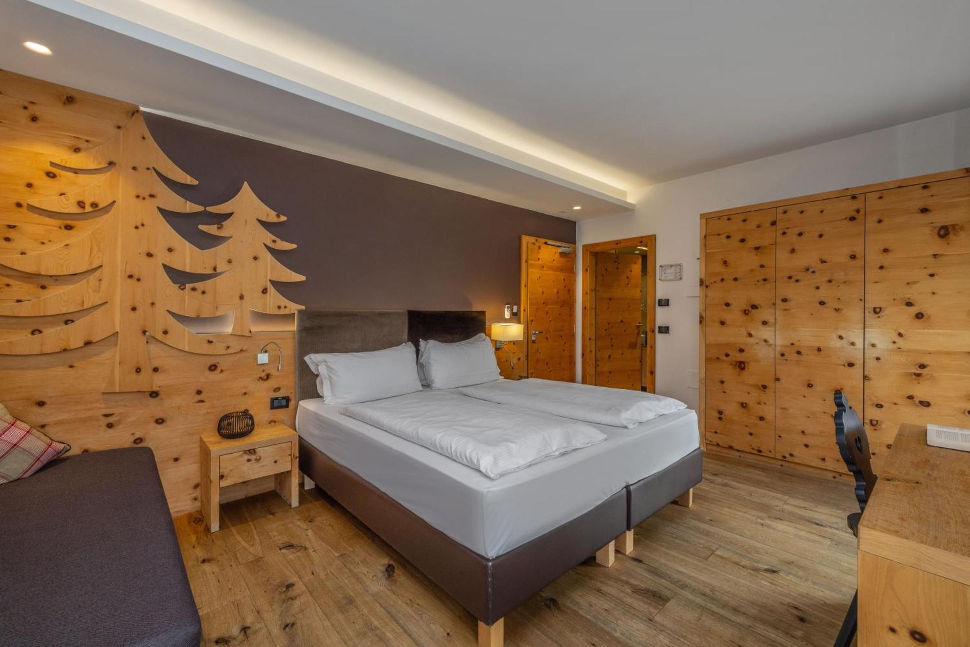 Hotel Ravelli Luxury Spa Mezzana  Exterior photo