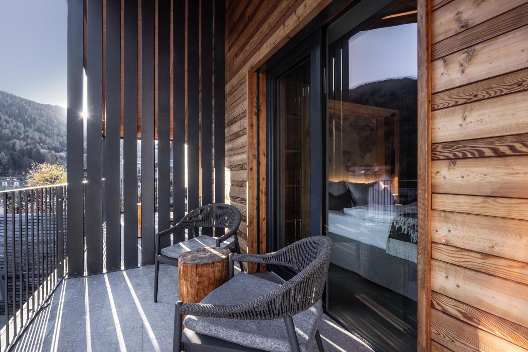 Hotel Ravelli Luxury Spa Mezzana  Exterior photo