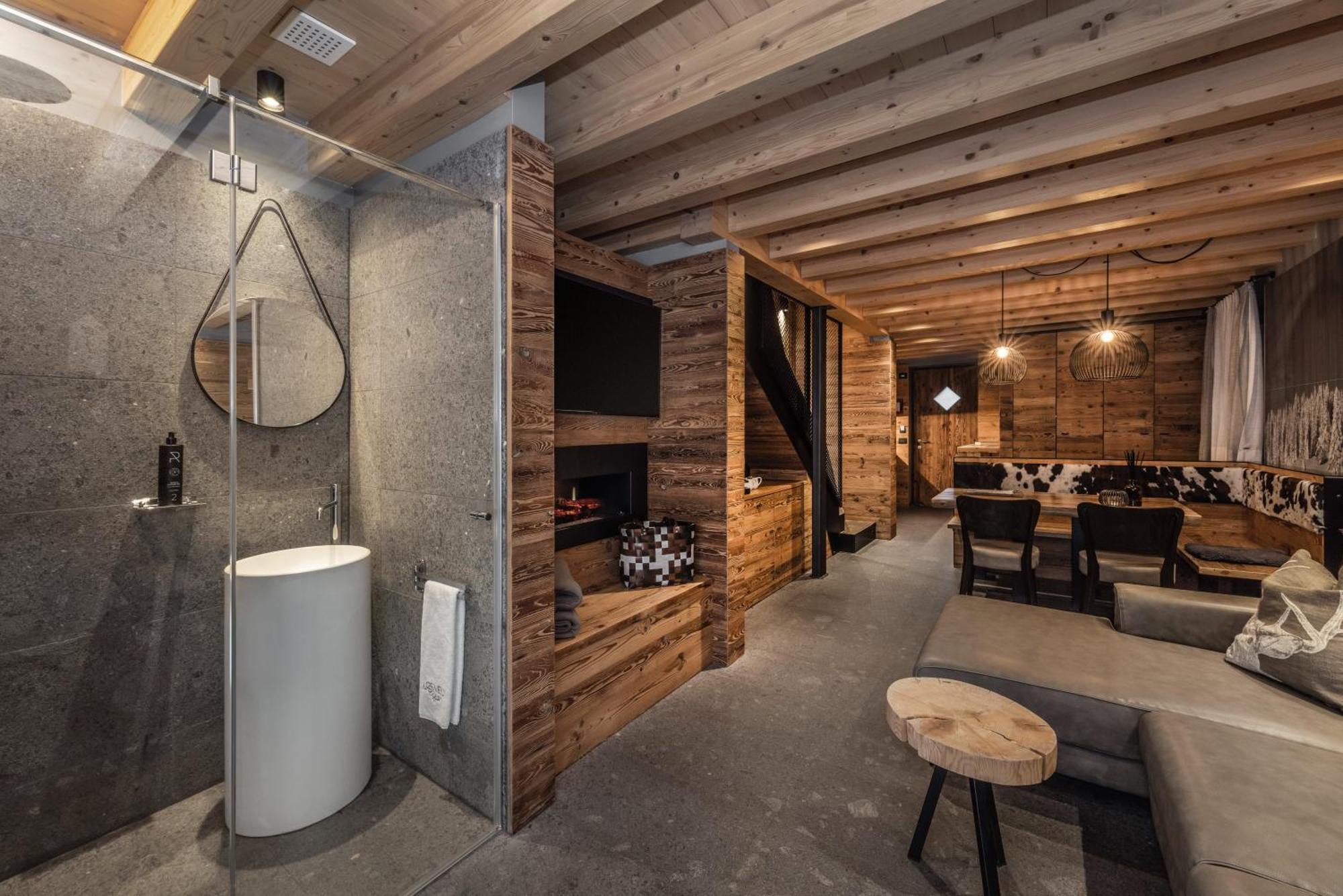 Hotel Ravelli Luxury Spa Mezzana  Exterior photo